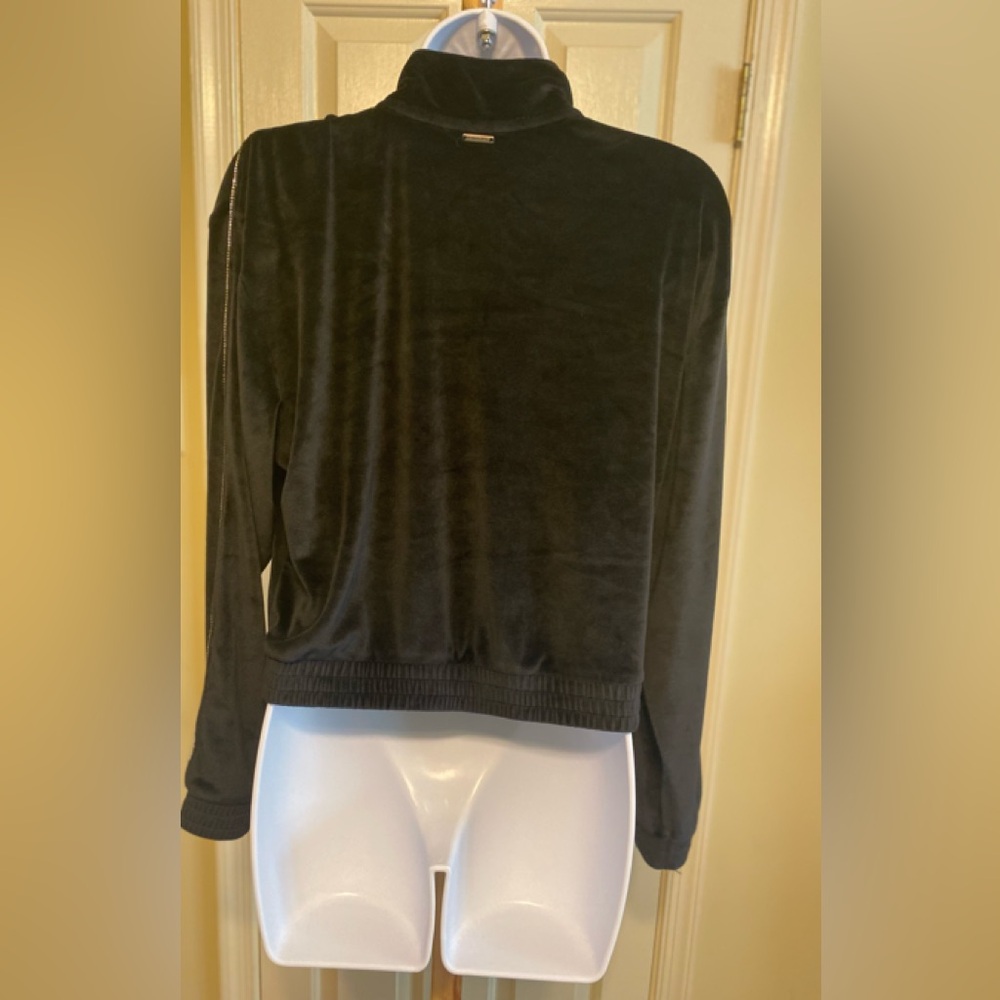 NWOT VICTORIA’S SECRET Women's Black Velvet Zip-Up Jacket, Size: M - Picture 3 of 11